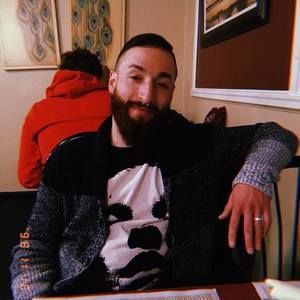 Meet your Posher, Tommy